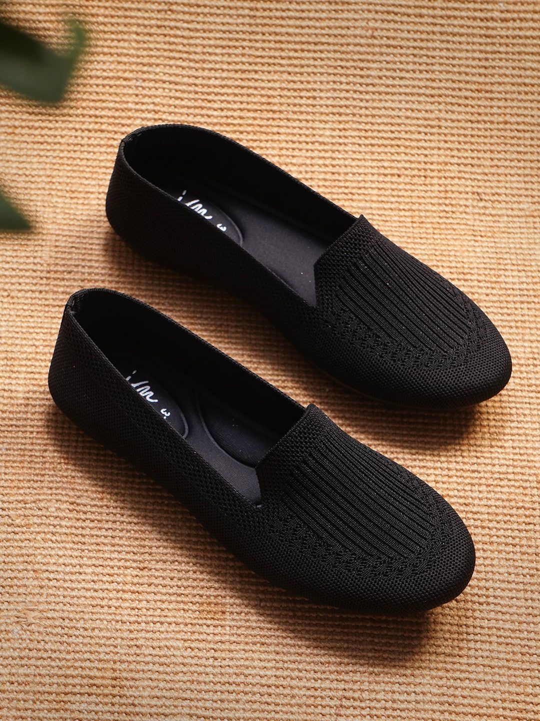 JM Looks Textured Slip-On Ballerinas