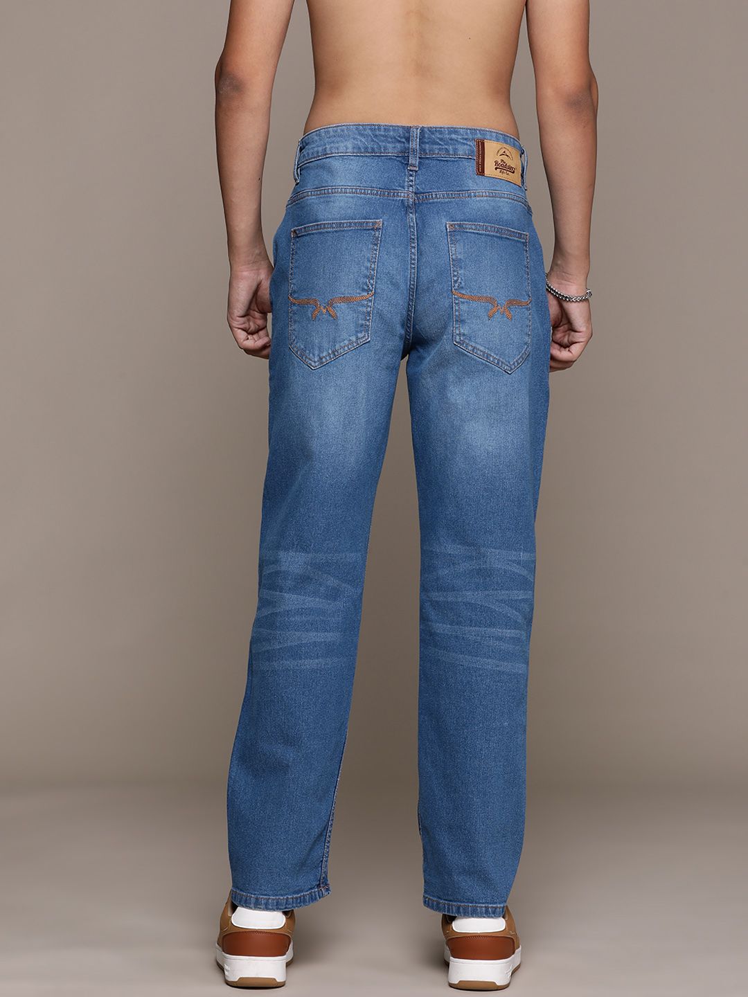 Buy The Roadster Lifestyle Co. Men Straight Fit Light Fade Jeans