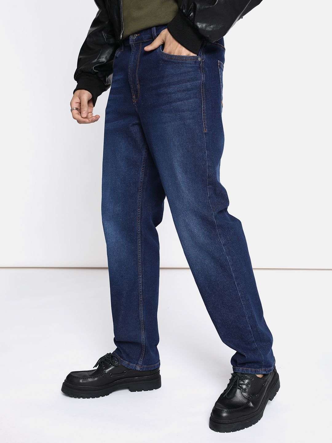 The Roadster Life Co. Men Straight Fit Light Fade Jeans