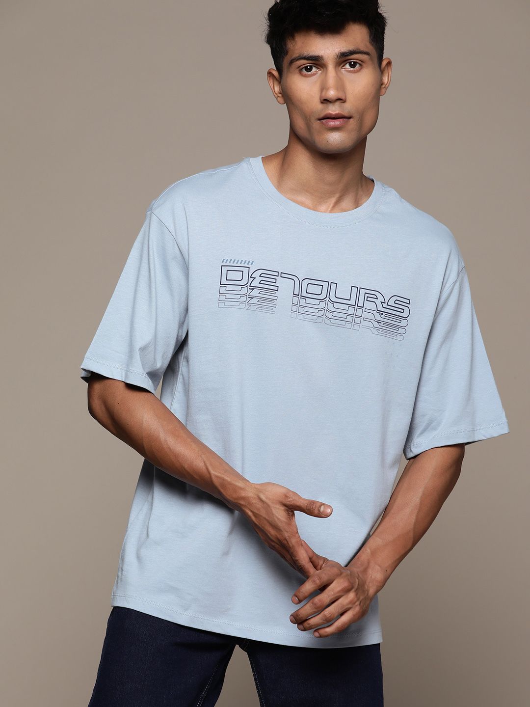 The Roadster Lifestyle Co. Printed Drop-Shoulder Sleeves Pure Cotton Oversized T-shirt