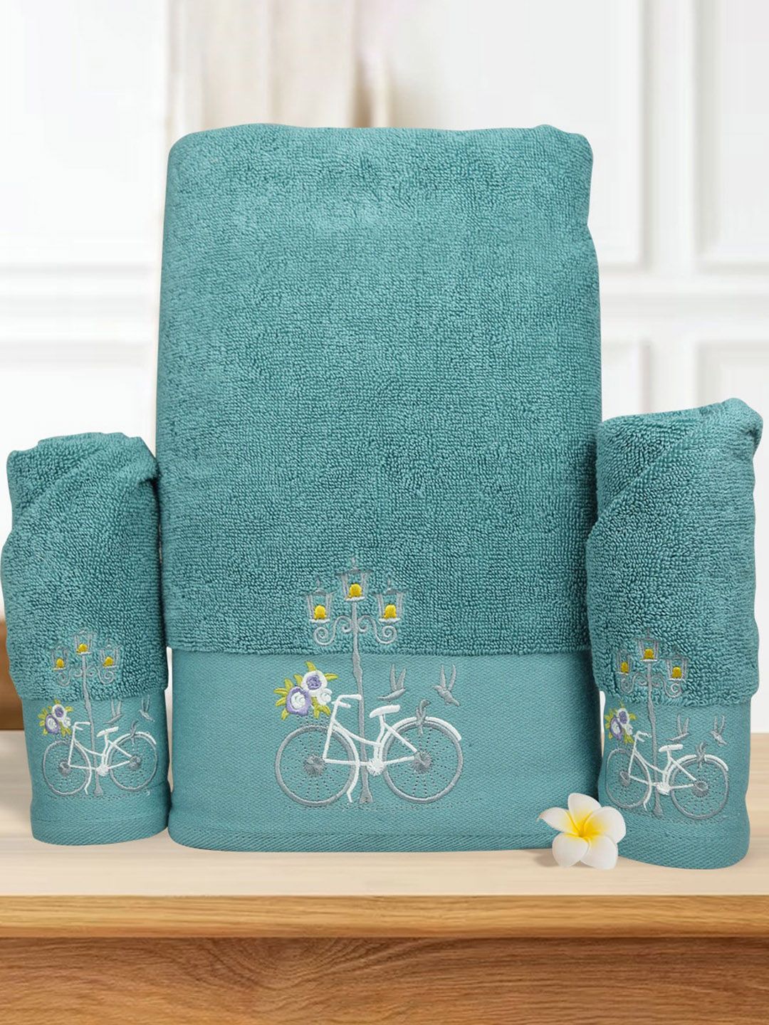 RANGOLI 3 Pcs Turquoise Blue Self-Design 550 GSM Pure Cotton Anti-Bacterial Towel Set