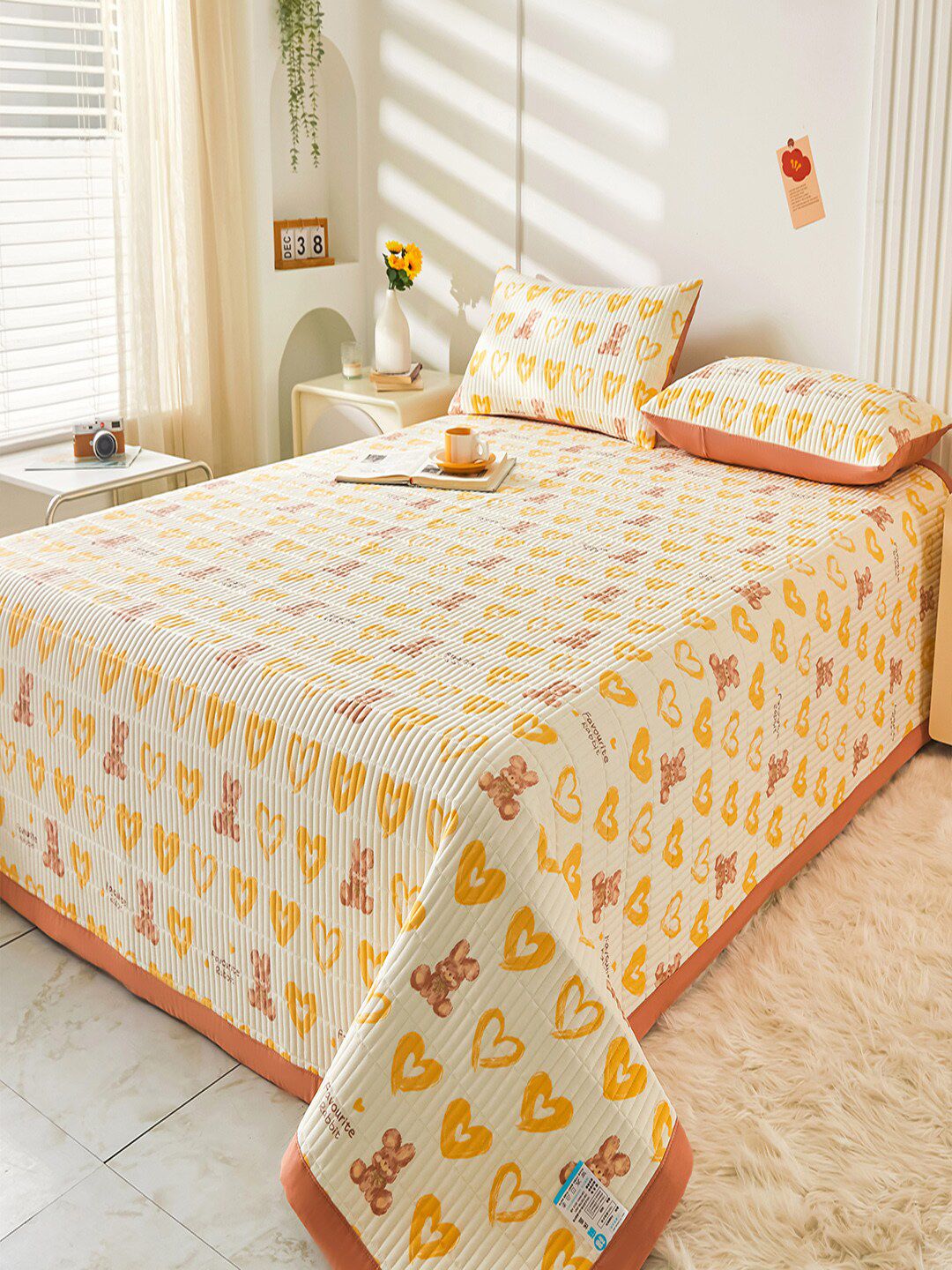 JC HOME Beige & Peach Coloured Printed Double Queen Bed Cover With Pillow Covers