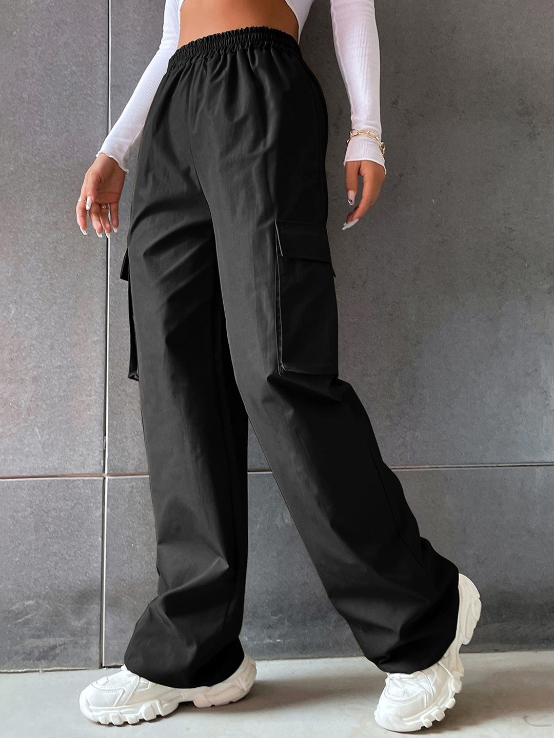 AAHWAN Women Loose Fit High-Rise Cotton Cargo Trousers Price in India