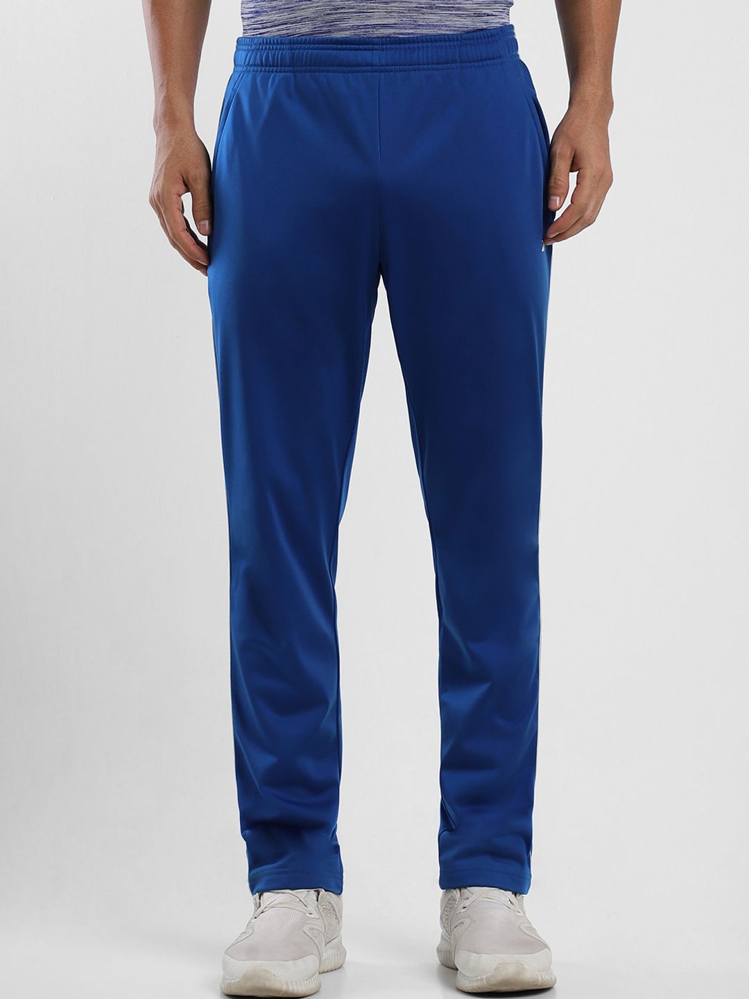 Reebok Men Neo Mid Rise Regular Tapered Fit Track Pant
