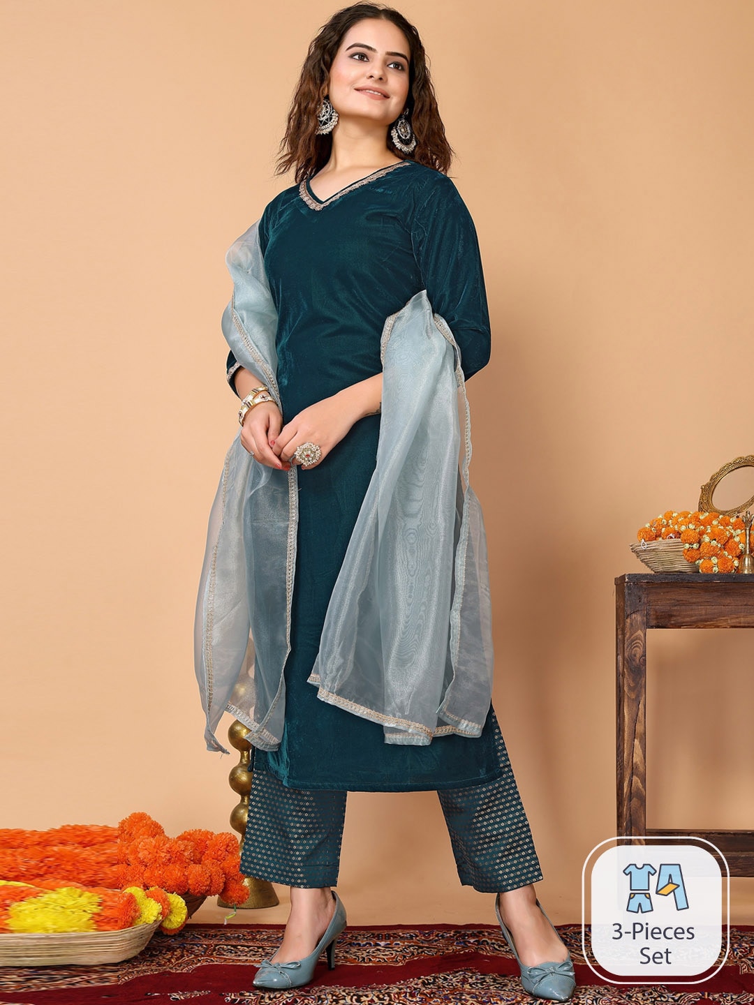 HERE&NOW V-Neck Thread Work Regular Velvet Kurta with Trousers & With Dupatta Price in India