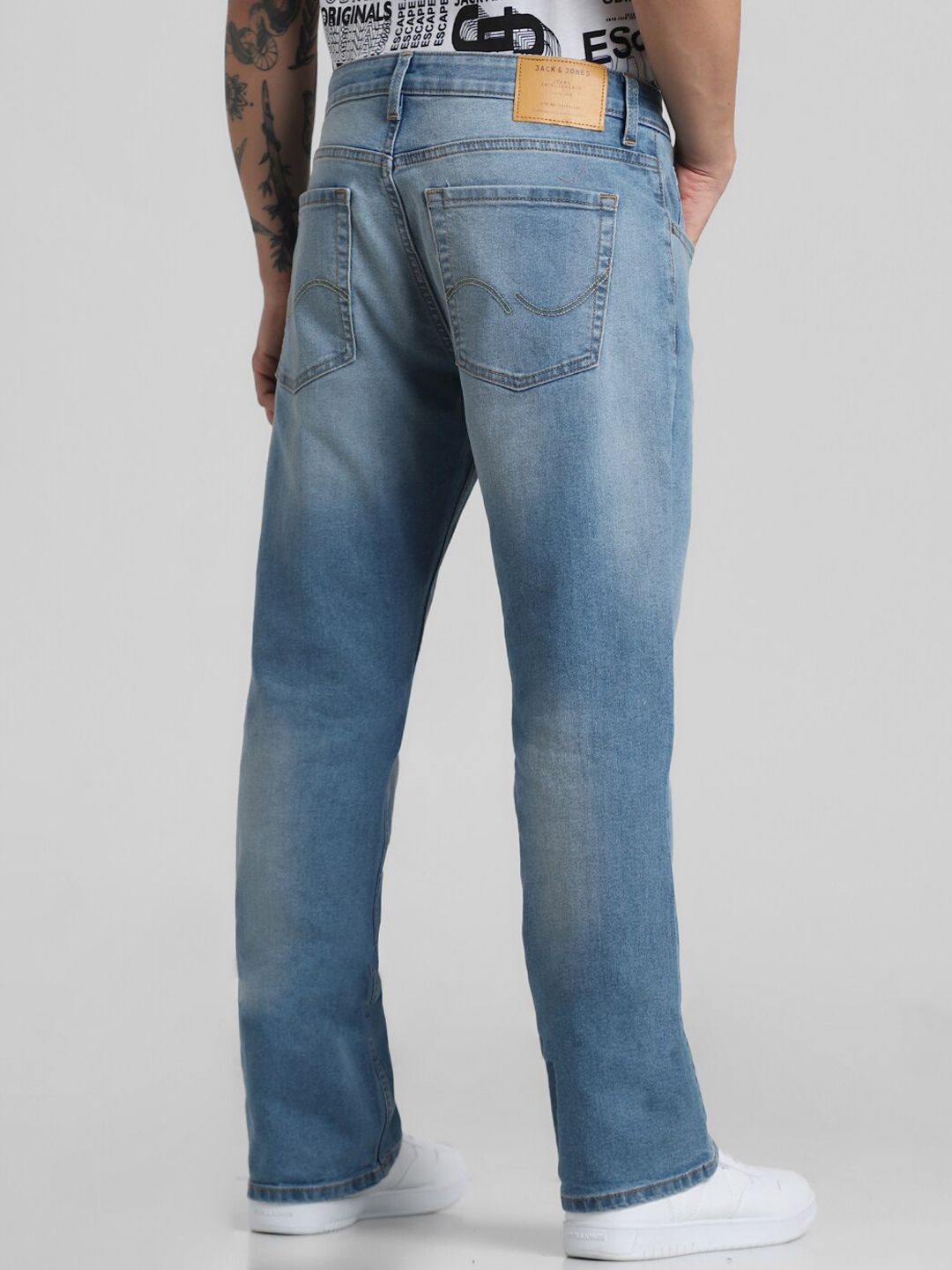 Bootcut Low-Rise Low Distress Light Fade Stretchable Jeans