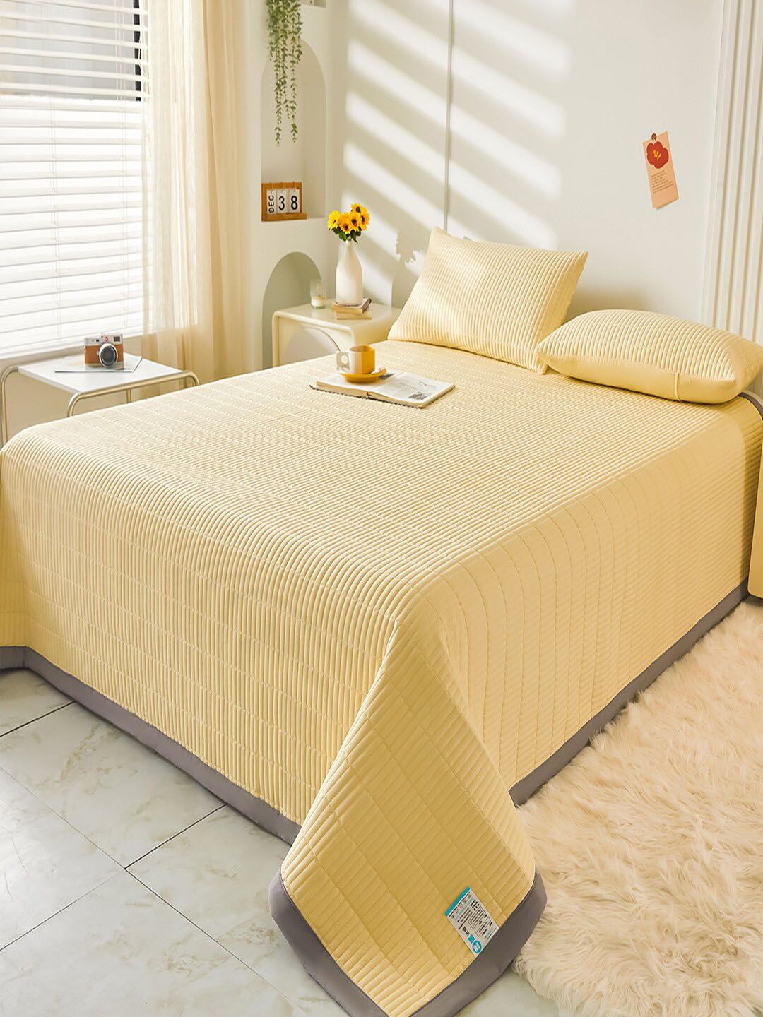 JC HOME Yellow  Grey Printed Double Bed Cover With Pillow Cover