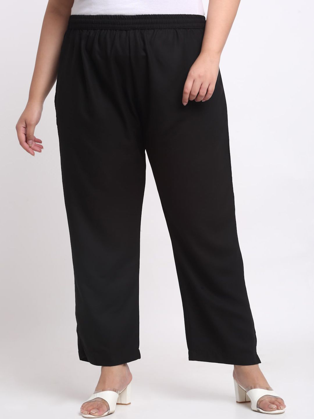 Trend Level Women Plus Size Relaxed Straight Leg Mid-Rise Easy Wash Trousers Price in India