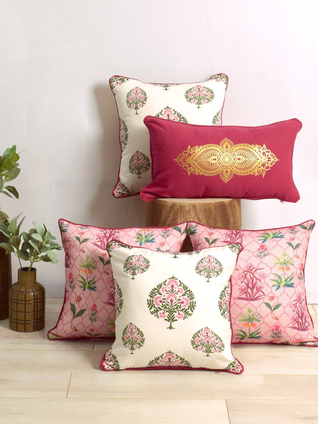 BLANC9 Pink & White 5 Pieces Printed Square & Rectangle Cushion Covers