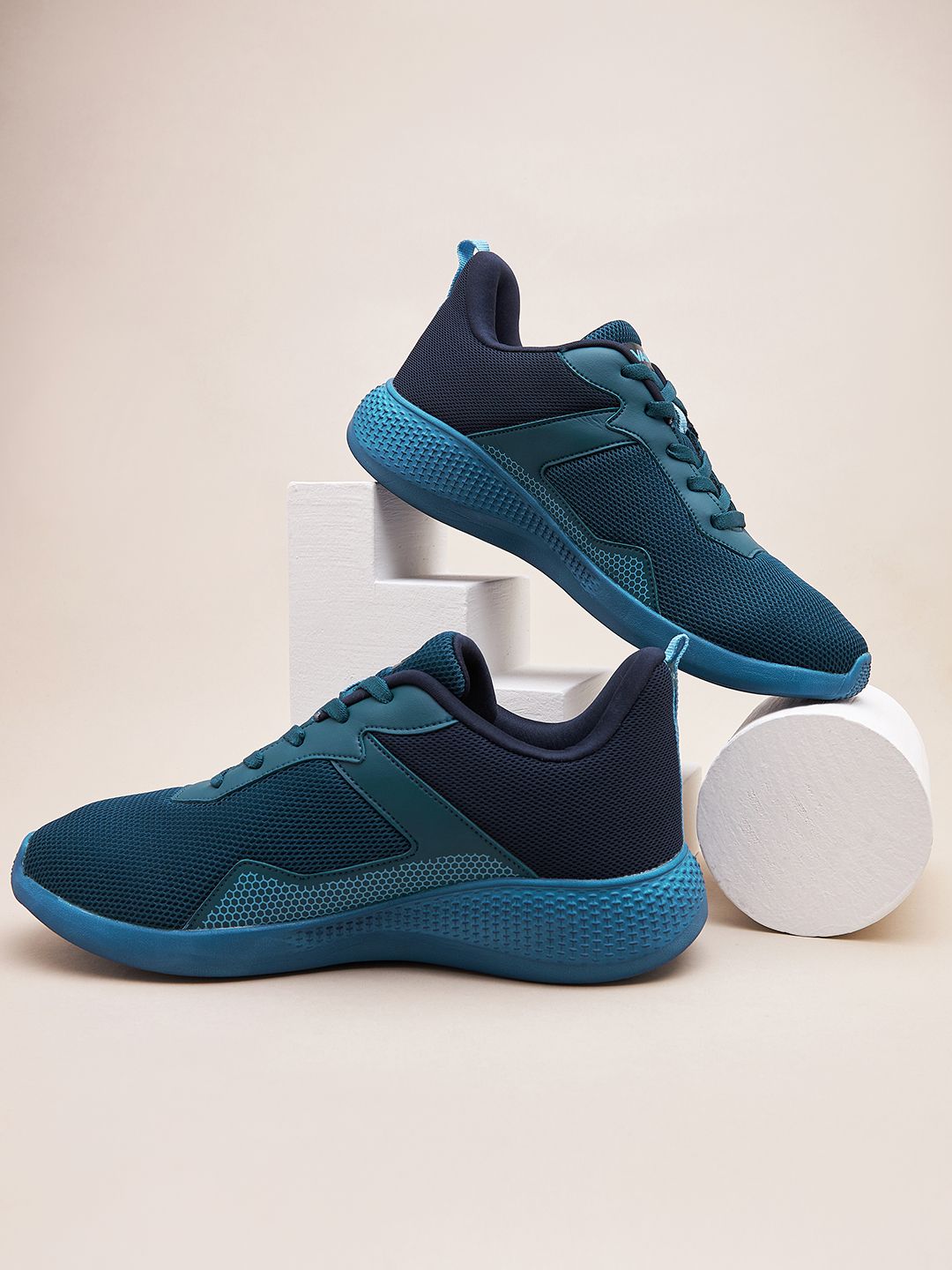 AVANT Men Blue Mesh Glide Walking Lace-Up Running Shoes
