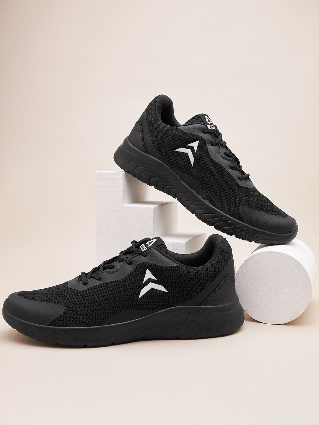 AVANT Men Mesh Running Trigger Lace-Up Shoes