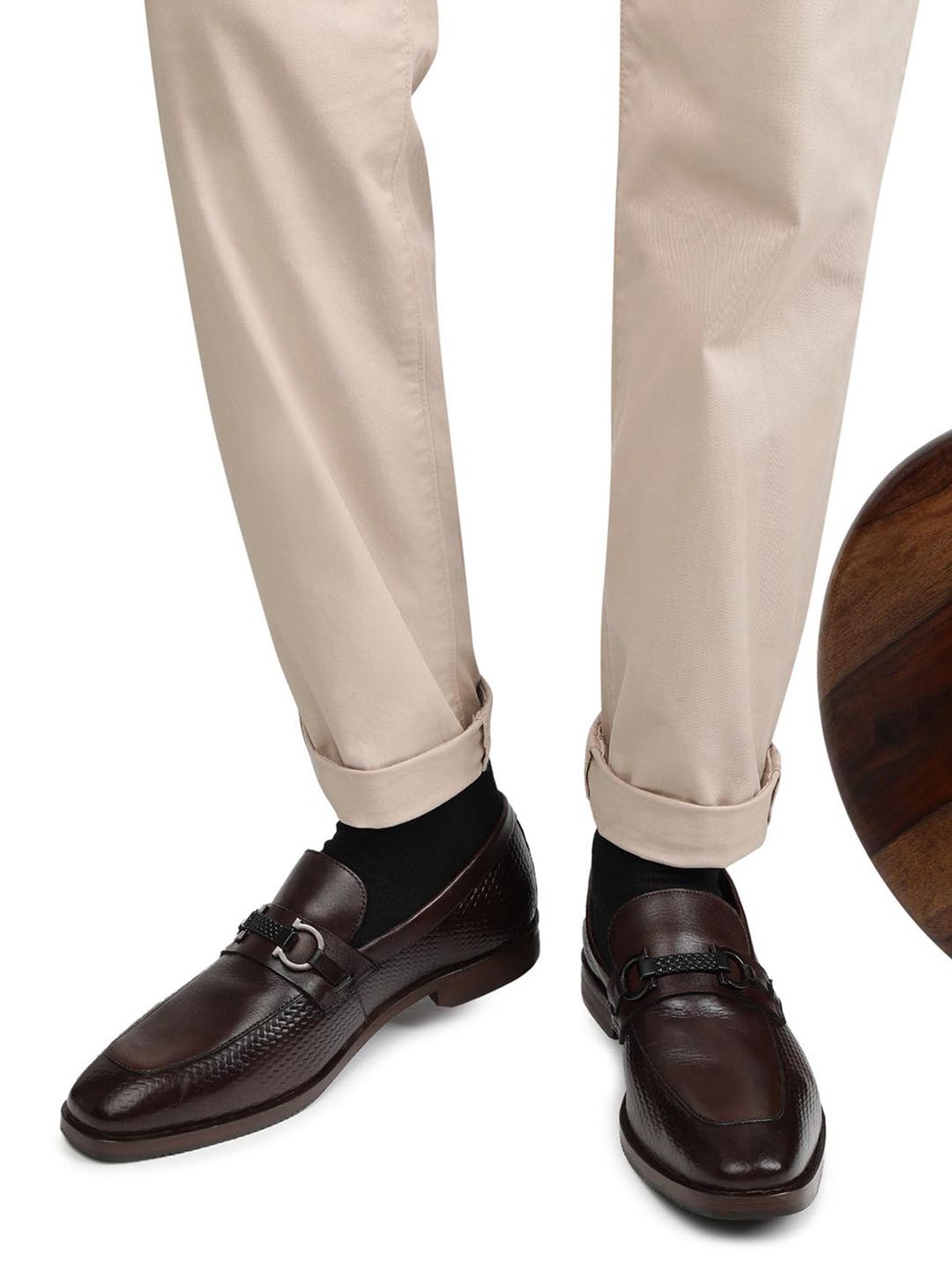 RARE RABBIT Men Halton Textured Leather Formal Loafers