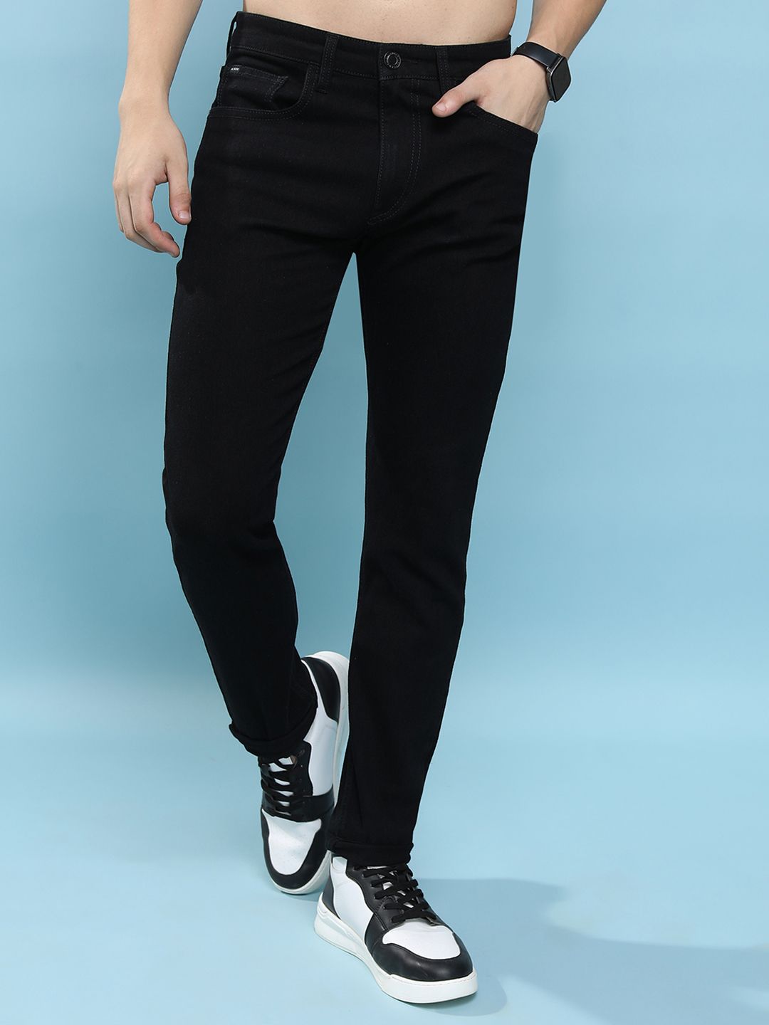 Men Stretchable Jeans HIGHLANDER Men Tapered Fit Clean Look Stretchable Skinny Fit Jeans