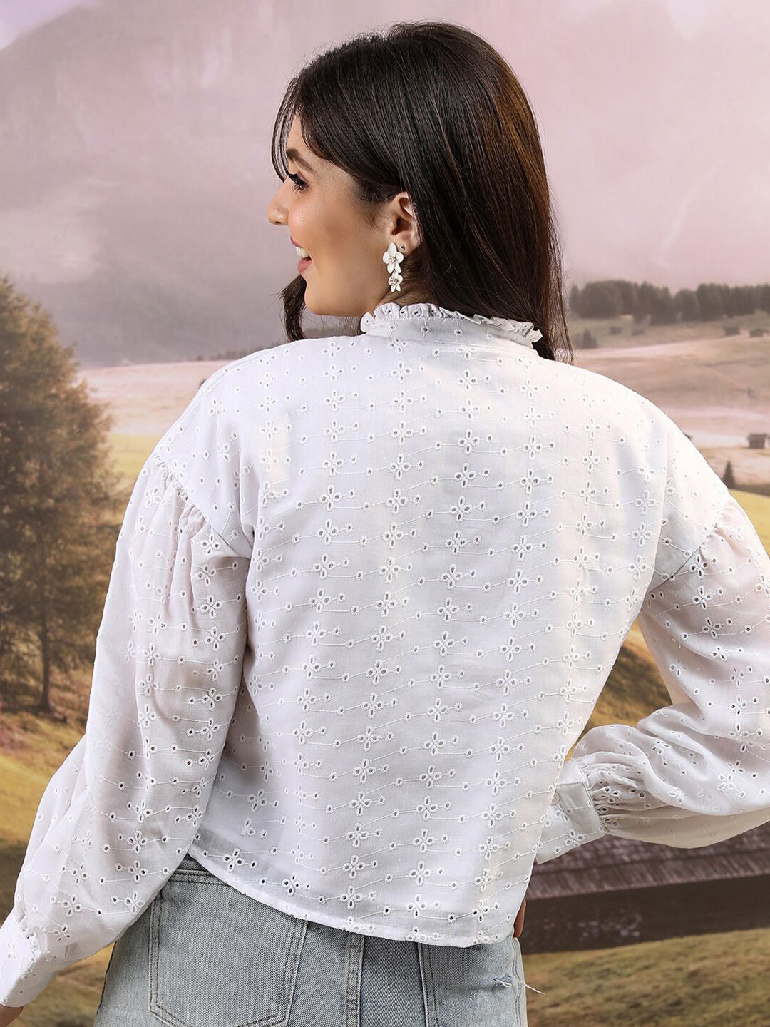 Buy Tokyo Talkies White Self Design Schiffli Band Collar Cuffed