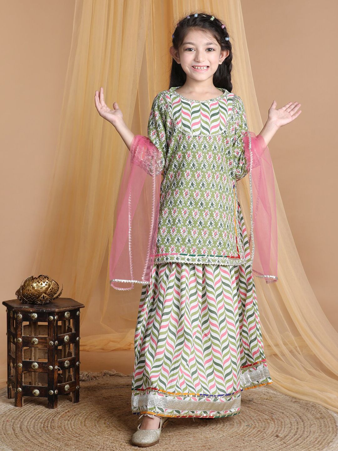 Cutiekins Girls Ethnic Motifs Printed Ready to Wear Lehenga & Blouse With Dupatta Price in India