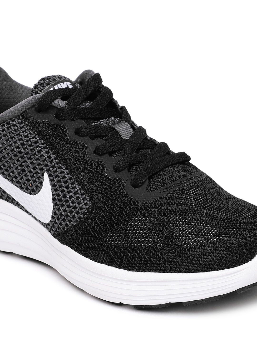 nike revolution 3 womens price