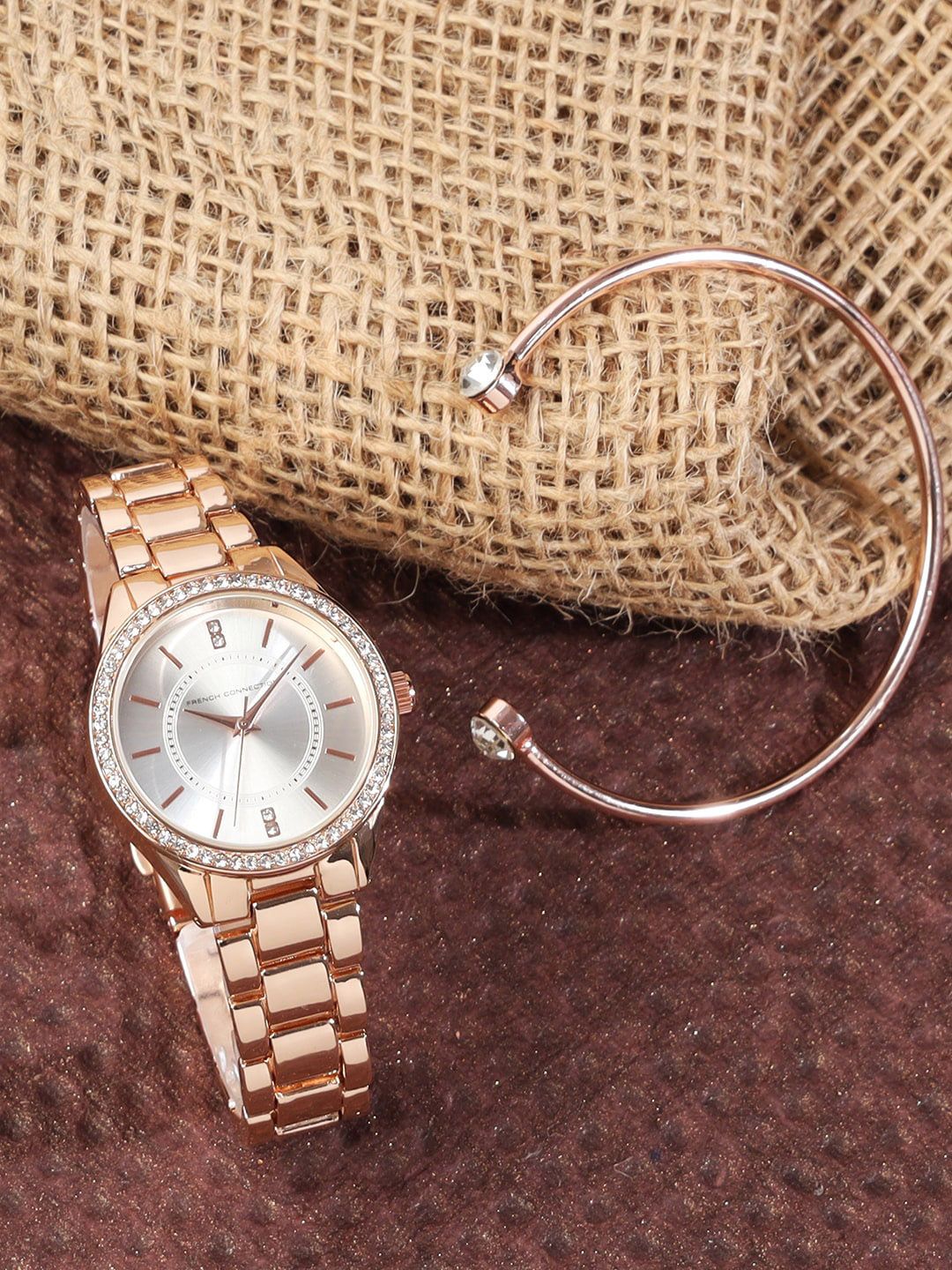 French Connection Women Bracelet With Analogue Watch Gift Set