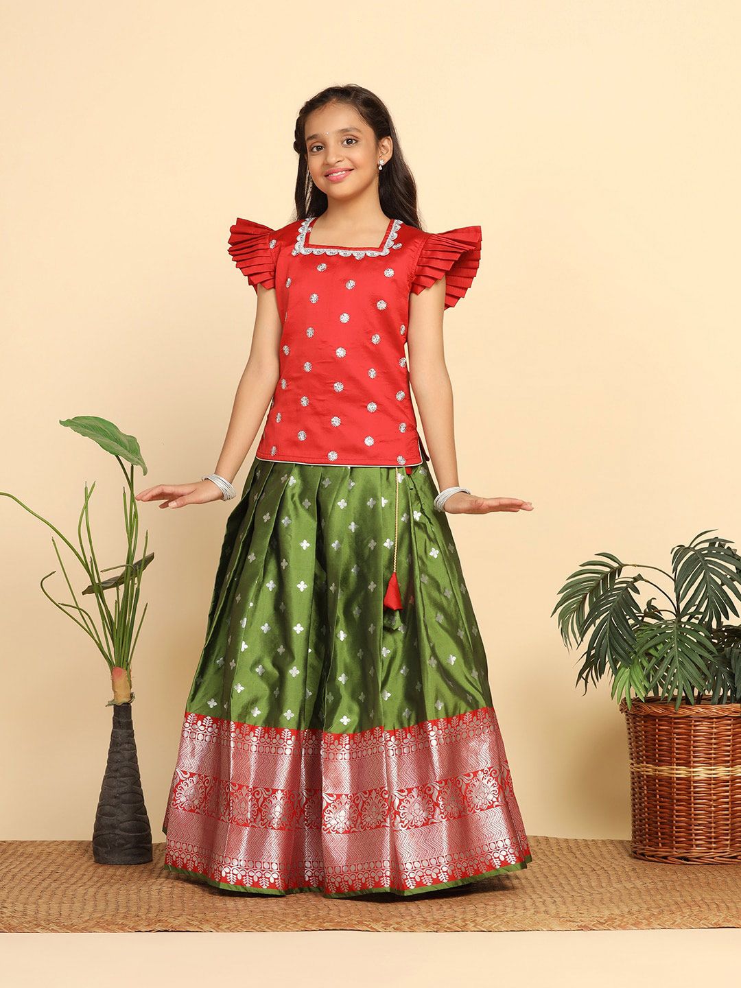 FASHION DREAM Girls Embroidered Ready to Wear Lehenga Choli Price in India