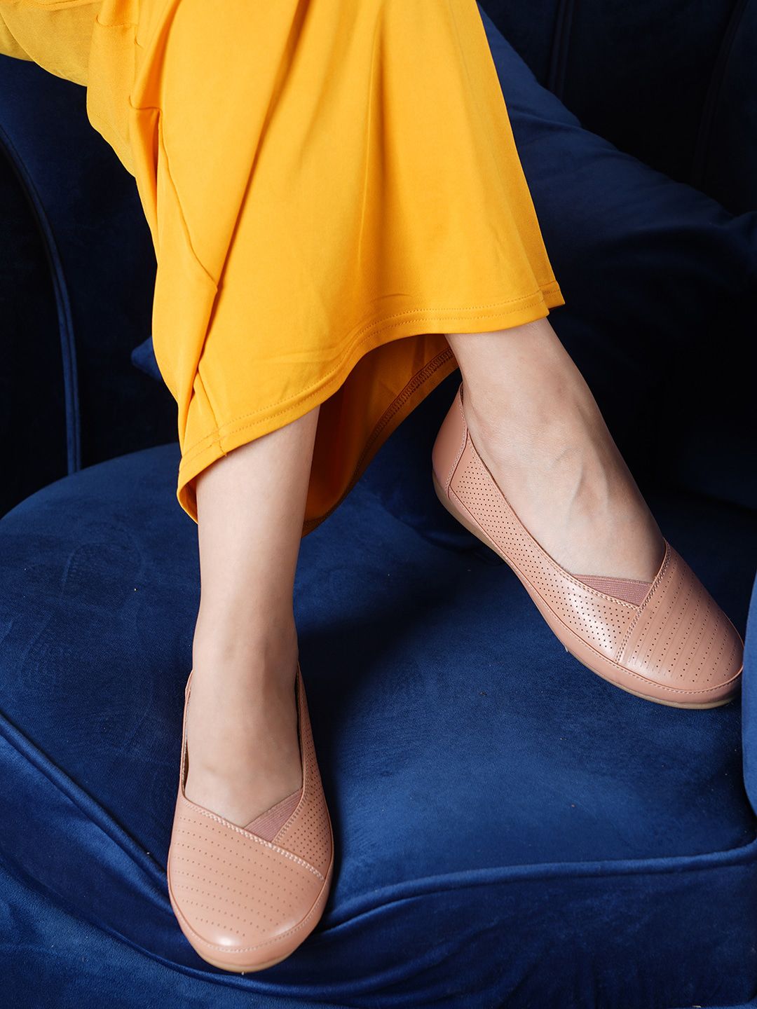 Mast & Harbour Nude-Coloured Textured Ballerinas