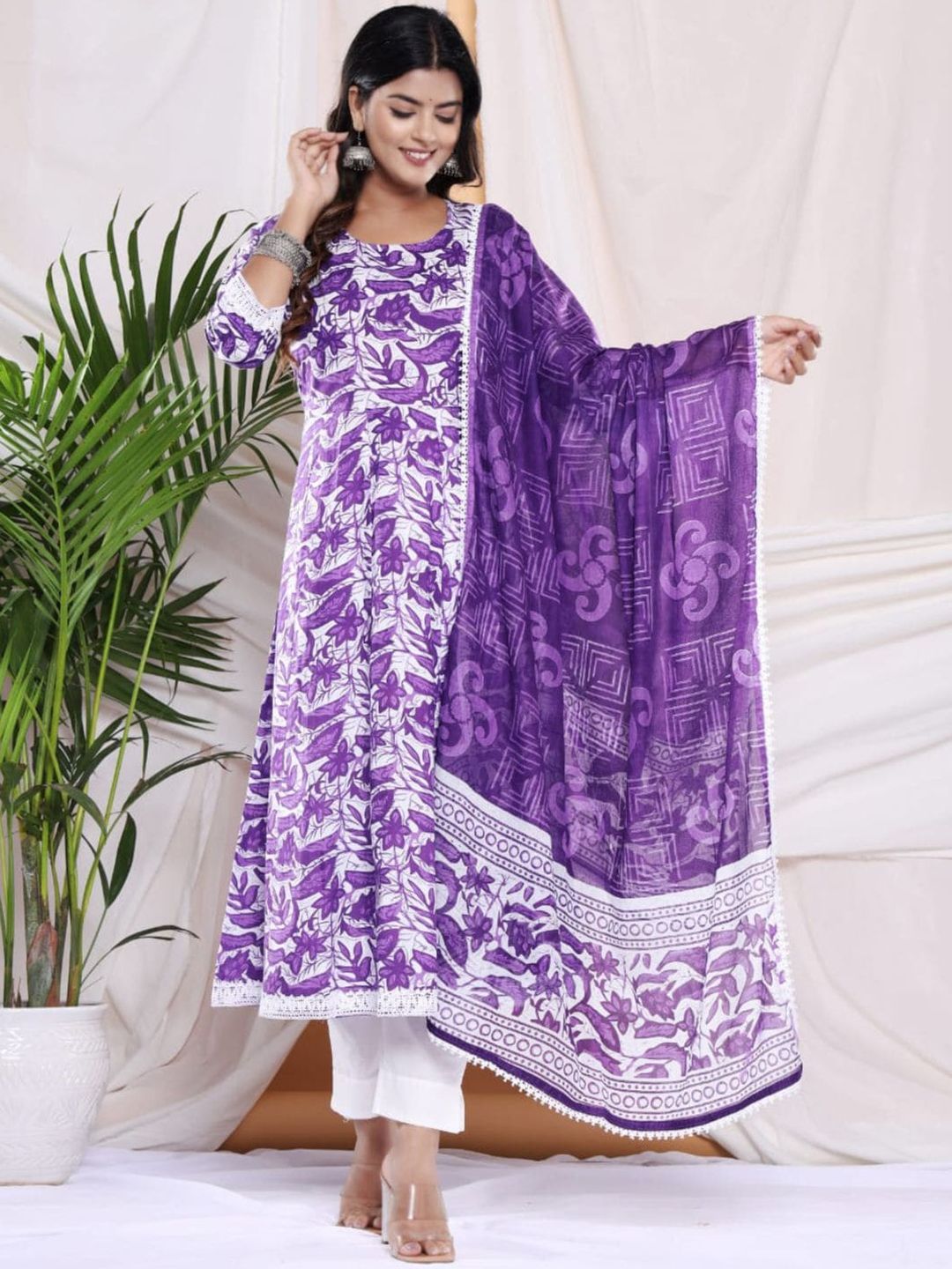 Karagwals fab Women Purple Floral Printed Regular Pure Cotton Kurta with Trousers & With Dupatta Price in India