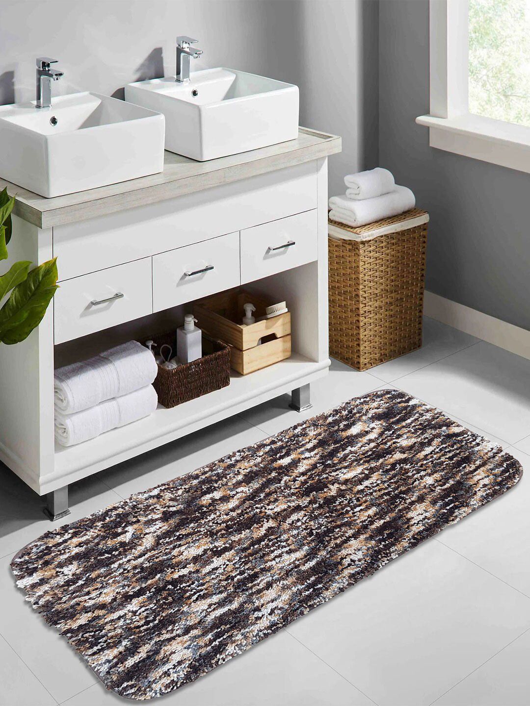 LUXEHOME INTERNATIONAL Hawaii Brown Anti-Skid Microfibre Bath Rug