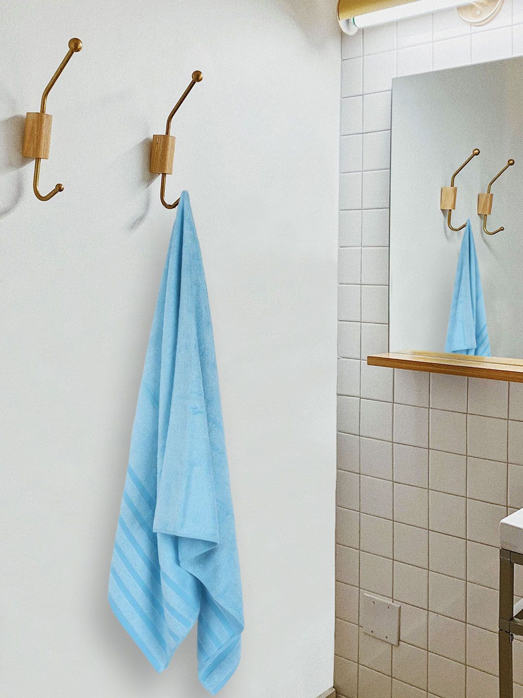 NICKSUN Sky Blue 550 GSM Bamboo Bath Towel
