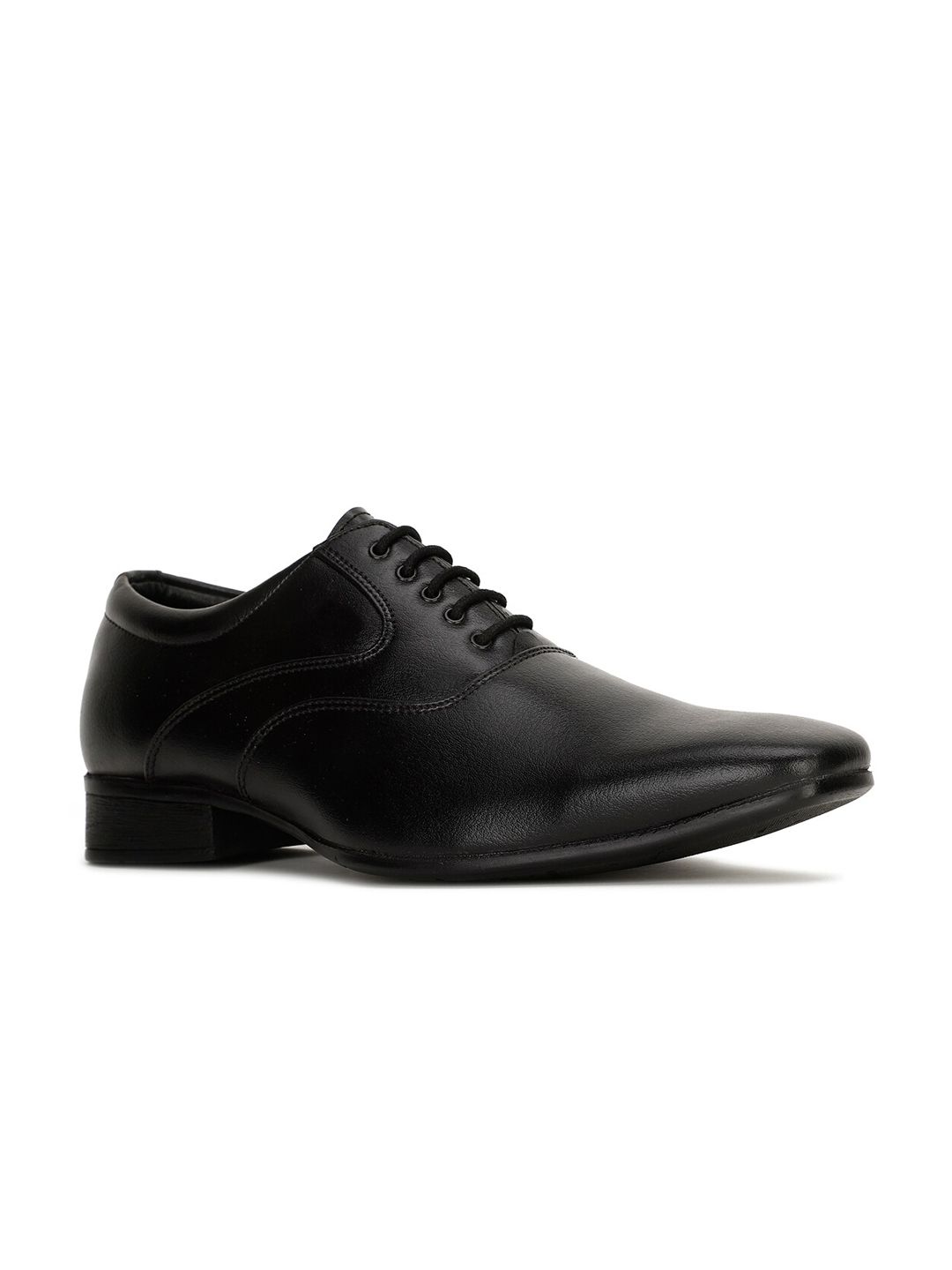 Bata Men Textured Formal Oxfords