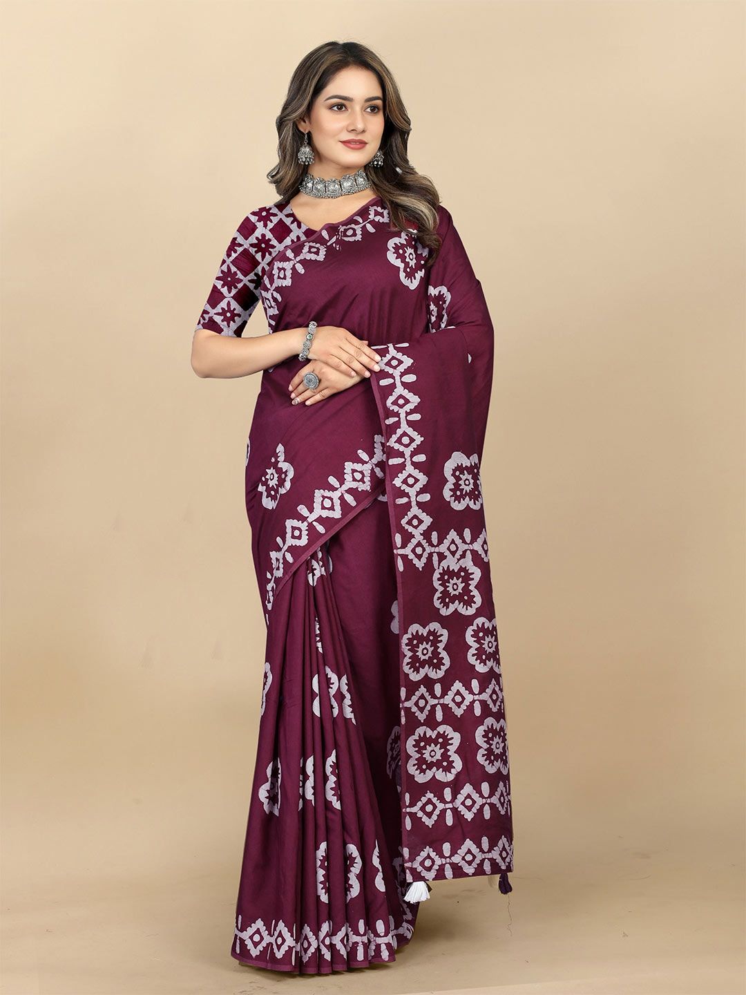 V3 FASHION STUDIO Purple & White Batik Pure Cotton Maheshwari Saree Price in India