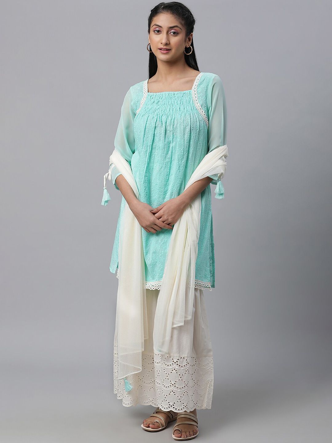 Floral Embroidered Kurta Set AURELIA Floral Embroidered Regular Thread Work Pure Cotton Kurta with Sharara & Dupatta