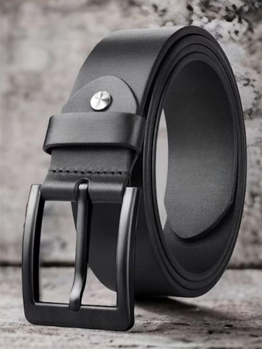 Roadster Men Formal Black Breathable Leather Belt with Tang Buckle