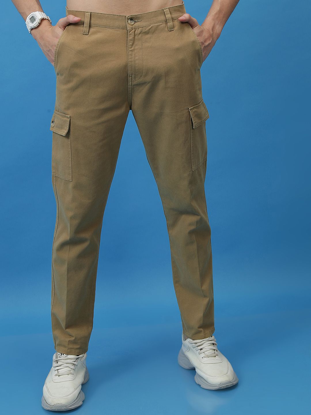 Men Regular Fit Cargos HIGHLANDER Men Plain Cargo Regular Fit Trousers