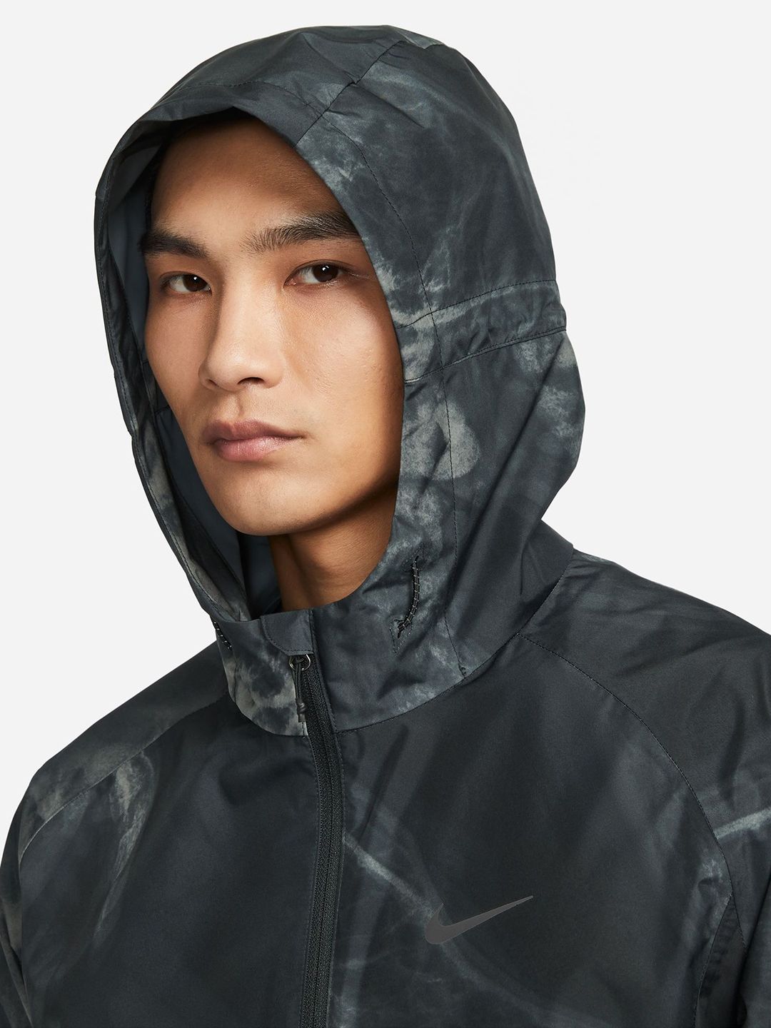 Buy Nike Strom-Fit Running Division Sporty Jacket - Jackets for