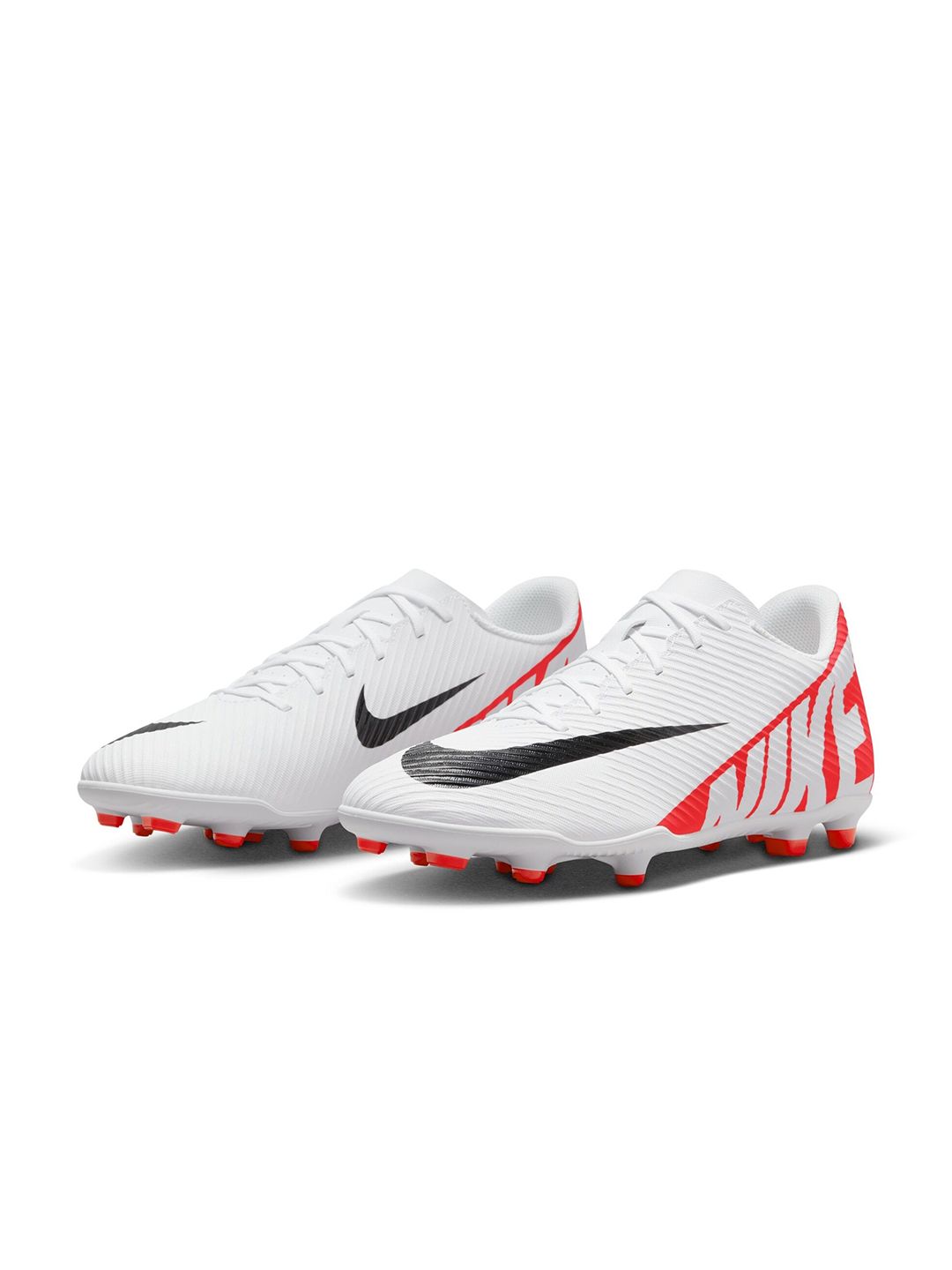Buy Nike Unisex Mercurial Vapor 15 Club Multi-Ground Football