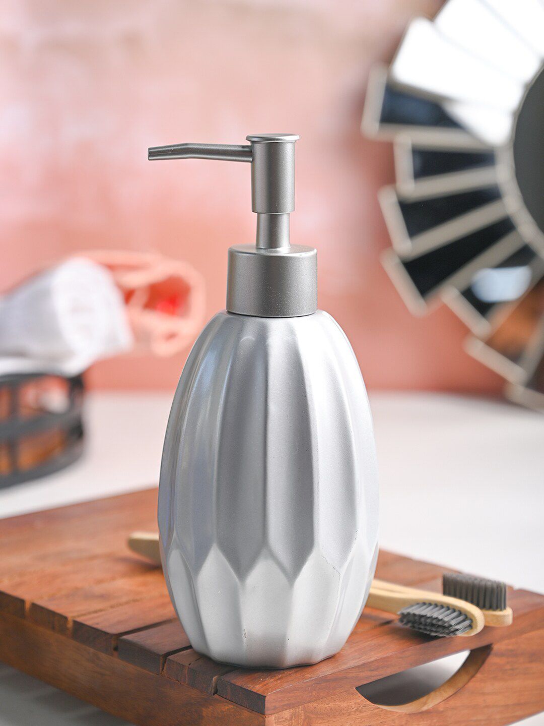 MARKET99 Silver Toned Textured Ceramic Soap Dispenser - 400 ML