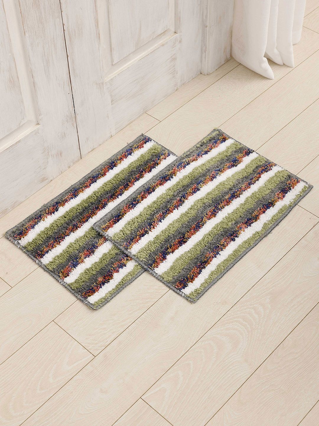 Ariana Green & White 2 Pieces Striped 1600 GSM Microfiber Anti-Skid Bath Rugs