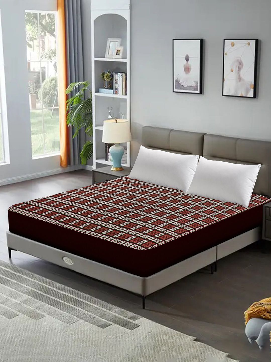 DREAM CARE Maroon Quilted Breathable Water Resistant Queen Bed Mattress Protector