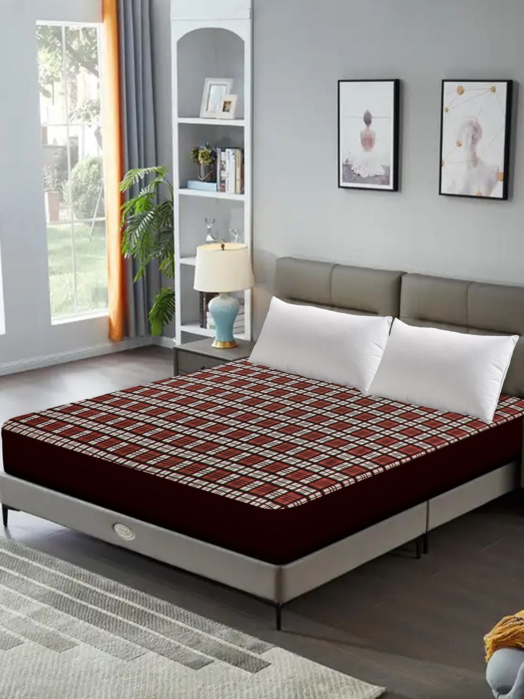 DREAM CARE Maroon & White Geometric Printed Stretchable King Bed Mattress Protector