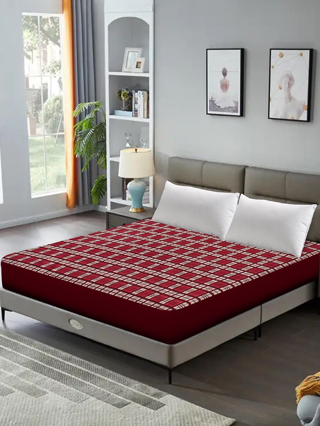 DREAM CARE Maroon & White Geometric Printed Stretchable King Size Mattress Protector