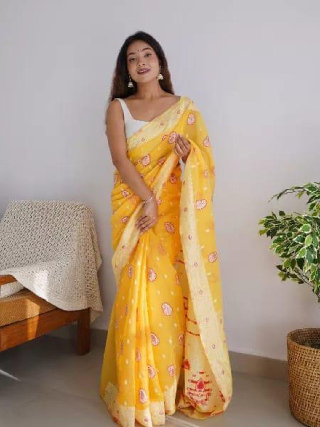 SHIJILA Yellow & Red Woven Design Zari Silk Blend Kanjeevaram Saree