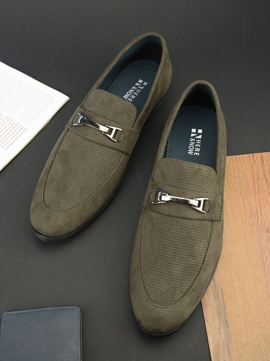 HERE&NOW Men Olive Green Textured Horsebit Formal Loafers