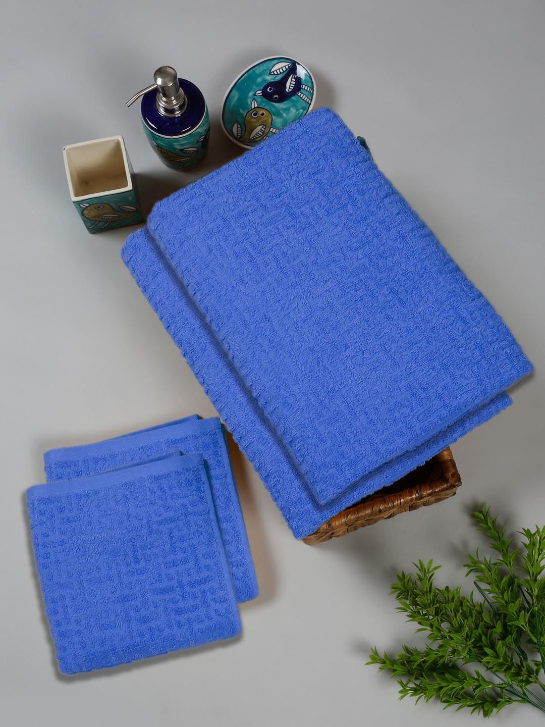 Cortina Navy Blue 4-Pieces 450 GSM Jacquard Towel Set
