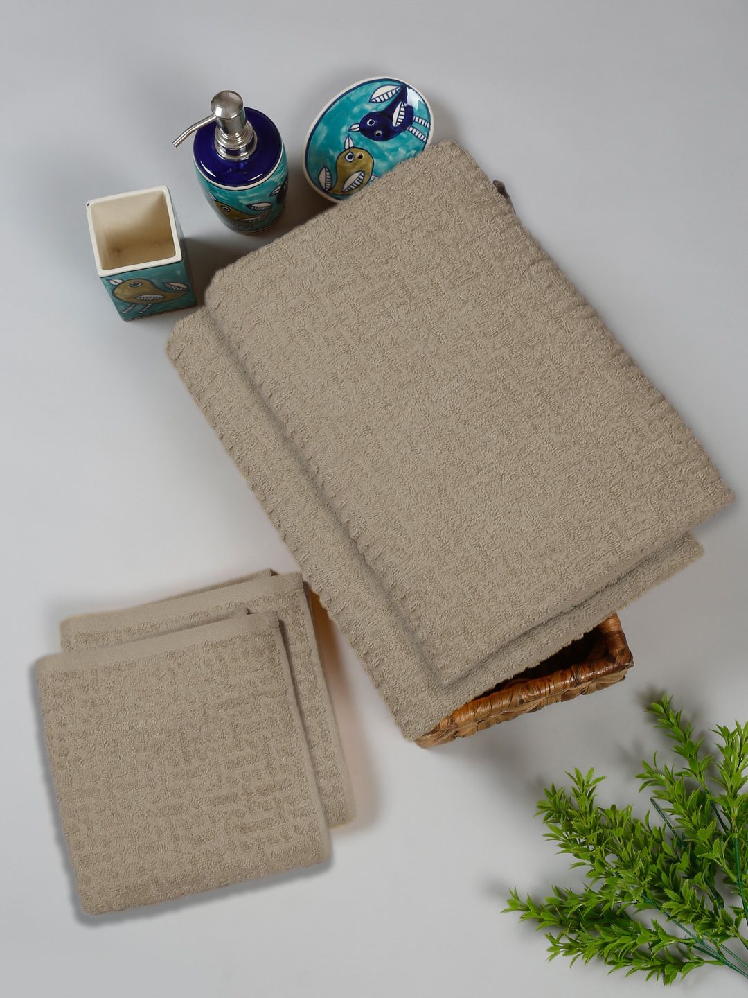 Cortina 4 Pcs Beige 450 GSM Jacquard Towel Set