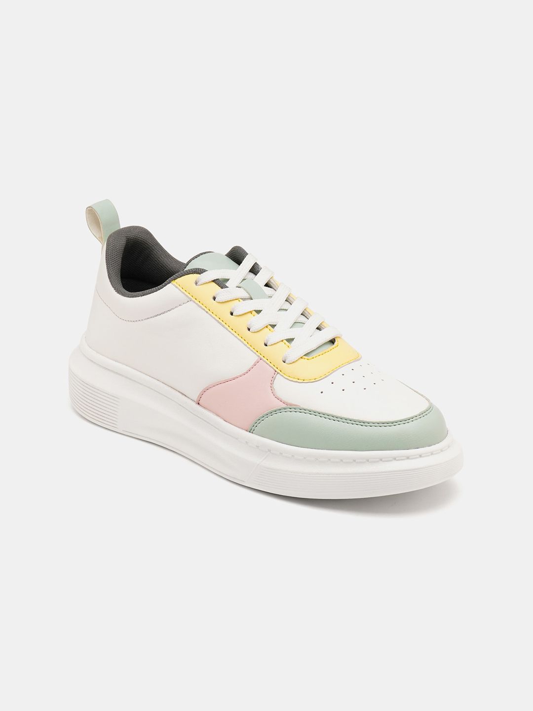 【R&B】Lady Buy R&B Women Colourblocked Lace-Up Sneakers - Casual Shoes for
