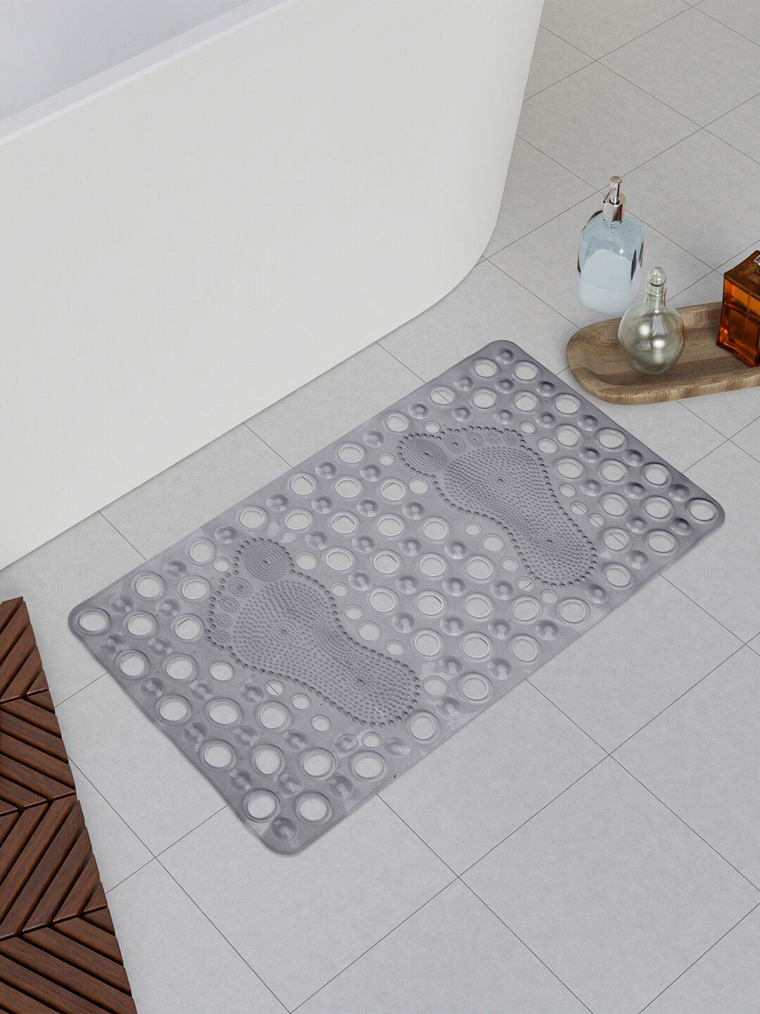 Kuber Industries Grey Set Of 2 Hole Anti-Skid Bathroom Mat