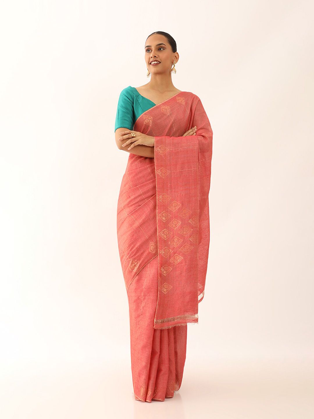 Taneira Red & Gold-Toned Geometric Woven Design Zari Pure Silk Saree Price in India