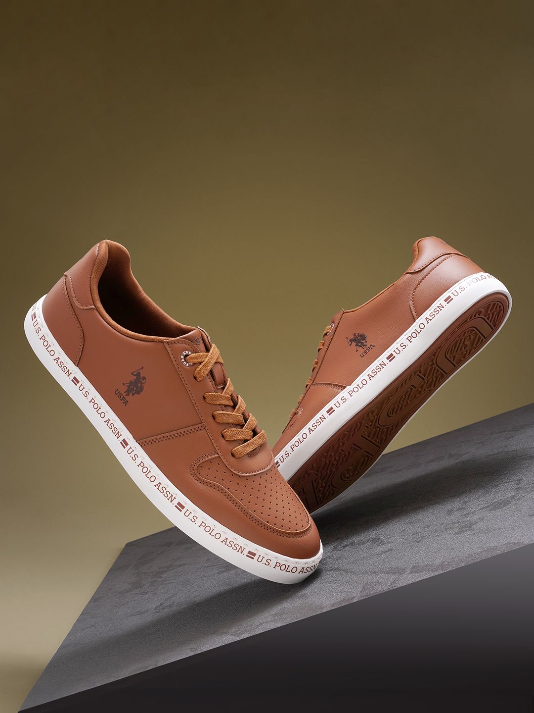 U.S. Polo Assn. Men Conard Sneakers