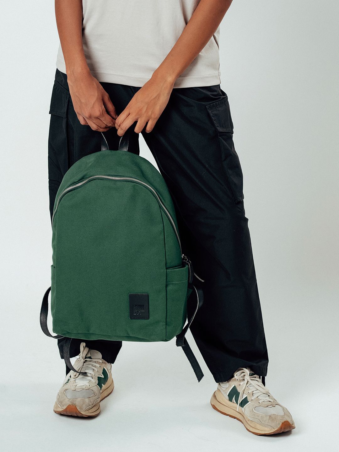 Unisex Non-Padded Backpack DailyObjects Forest Green Pedal Daypack