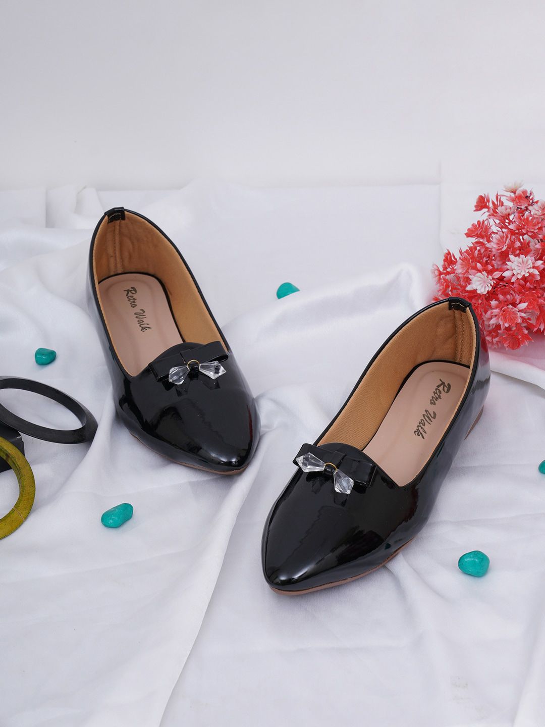 Retro Walk Bow Detail Pointed Toe Ballerinas