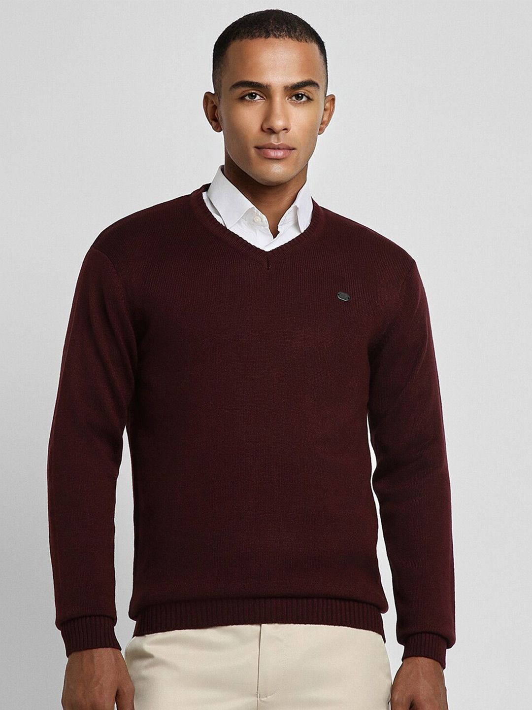 Peter England Casuals V-Neck Acrylic Pullover Sweater