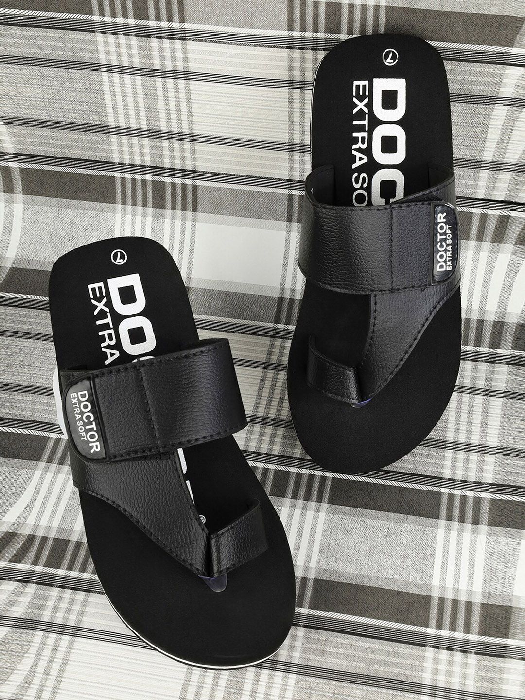 DOCTOR EXTRA SOFT Men Printed Orthopedic Diabetic Thong Flip-Flops